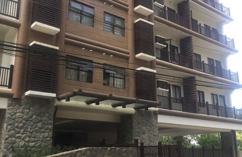 Baguio Condo | Modern 1BR Condo w/Balcony, Full Amenities & Stunning Views