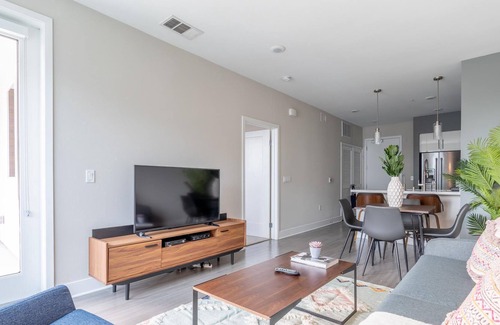 Airport Area Apartment | Modern 1BR in Irvine, Parking + Pet-Friendly