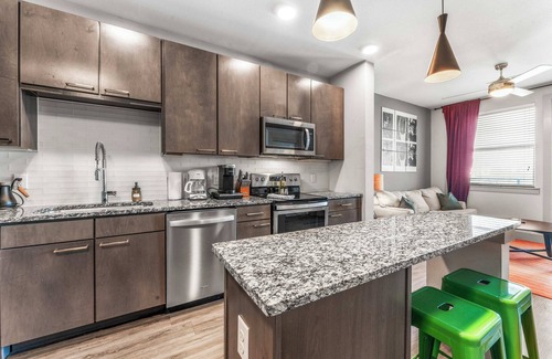 Montopolis Apartment | Modern 1BR King Suite with Fast WiFi Near Downtown