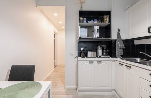 Jyvaskyla Apartment | Modern 1BR Retreat in Heart of Jyväskylä