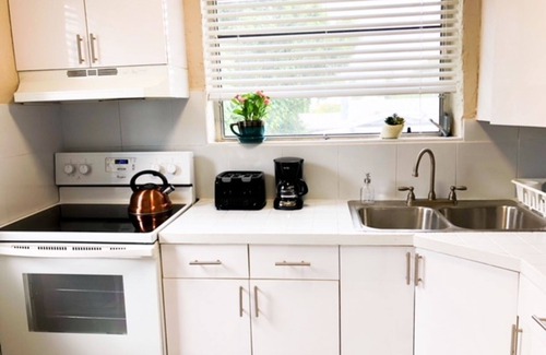 Buena Vista Apartment | Stylish 2BR Apartment Steps from Midtown Miami & Beach