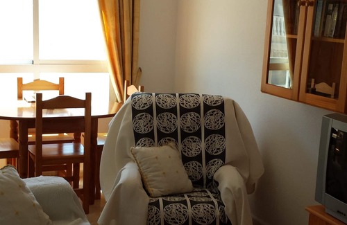 Guardamar del Segura Apartment | Modern 2-Bed Apartment with Oceanfront Views & Spa