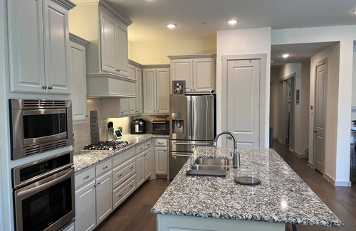 North Richland Hills House | Modern 2 BR Close to NYTEX & DFW - EV Charging