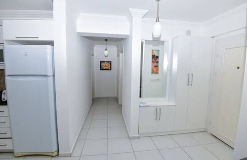 Sarigerme Apartment | Guest Rated 10/10: Coastal Retreat in Sarigerme