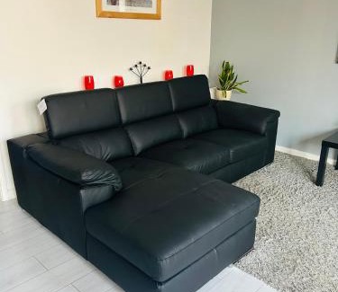 Wallasey House | Modern 2-Bed Apartment - Family Friendly & Highly Rated