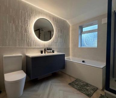 Gillingham Apartment | Contemporary 2 Bed House in Central Rainham, Kent