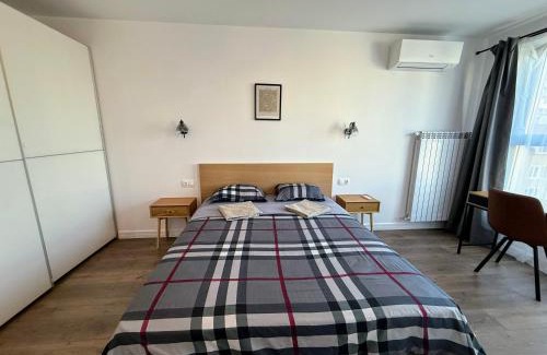 Sofia Apartment | Modern 2 Bedroom - 2 Baths - Private Garage Free in Center