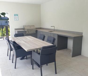 West Bay Apartment | Modern 2 bedroom walking distance to the beach!