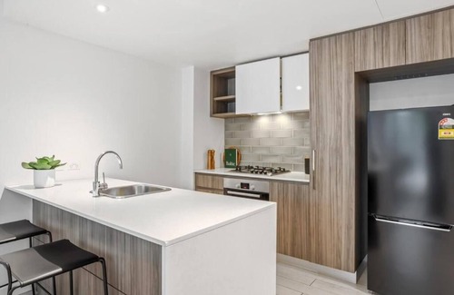 Newstead Apartment | Modern 2-Storey Apartment with Pool & Family Amenities