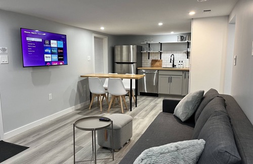 Silver Spring House | Modern 2BD Getaway with Free Parking & Breakfast