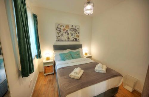 San Tumas Apartment | Stylish 2BD Apartment with Ocean View Near Saint Thomas Beach