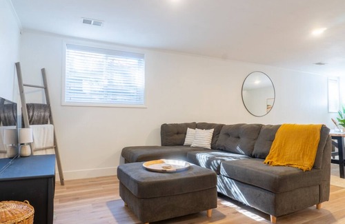 Littleton Apartment | Stylish 2BR Private Suite - Guest Rated 9.6/10