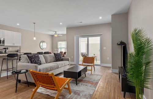 Grandville House | Guest Rated: Modern 2BR Condo with Garage & Patio