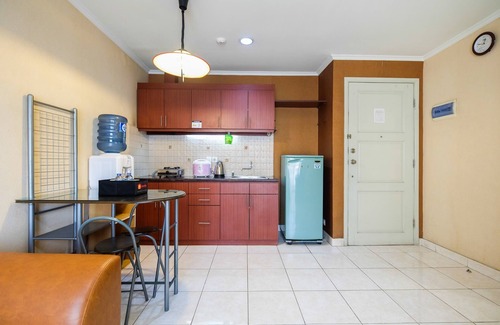 Kelapa Gading Barat Apartment | Modern 2BR Apartment with Pool near MOI - Ideal for Families