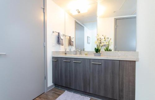 East Village Apartment | Modern 2BR Near Petco Park & Convention Center