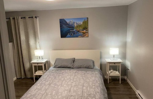 Lower Sackville House | Pet Friendly 3 Bedroom Home - Family Haven with Free Parking