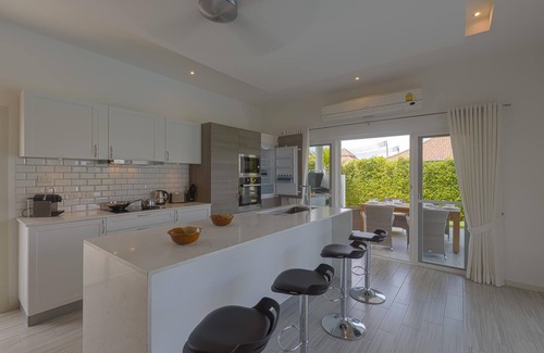 Hua Hin Villa | Guest Rated 10/10: Modern Pool Villa with Family Amenities
