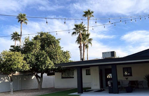 Paradise Valley Village House | Modern 3 Bedroom Retreat with Heated Pool & Scenic Views