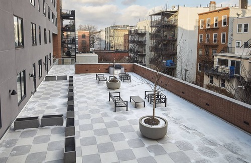 Hoboken Apartment | Modern 3 BR Loft with Gym & Deck - Steps from NYC