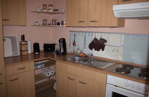 Altstadt Apartment | Trendy 3-Room Apartment in City Center with Pool & Wi-Fi