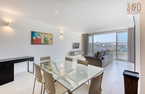 Pieta Apartment | Contemporary 3BR Home with Marina View in Pieta