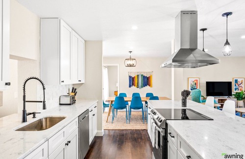 Barrington Hills House | Modern 3BR Home with Pool & Game Room for Memorable Stays