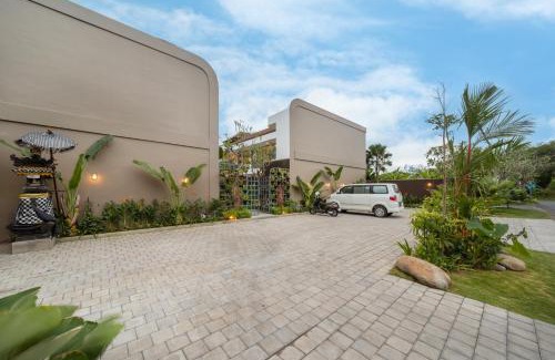 Tanjungbenoa Villa | Modern 3BR Villa Private Pool Serangan Beach