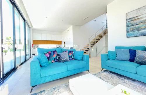Lo Rufete Villa | Stylish 4 Bed Villa with Pool - Family-Friendly Retreat