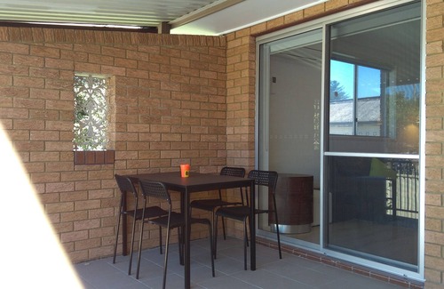 McDougalls Hill House | Stylish 4-Bedroom House Near Singleton CBD in Hunter Valley