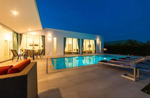 Khao Tao Villa | Stylish 4 Bedroom Pool Villa KH-A5 - Family Friendly Retreat