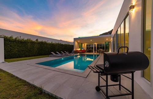 Khao Tao Villa | Stylish 4 Bedroom Pool Villa KH-A5 - Family Friendly Retreat