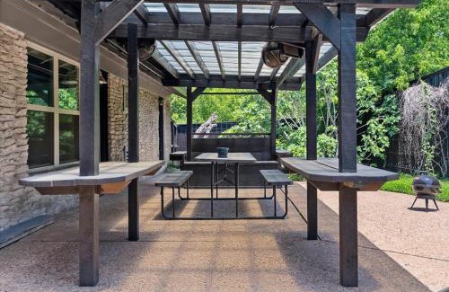 South Lamar House | Modern 4BR Austin Retreat