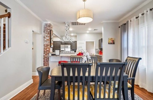 Sunrise Terrace House | Spacious 4BR Tulsa Home - Pet Friendly & Close to Attractions