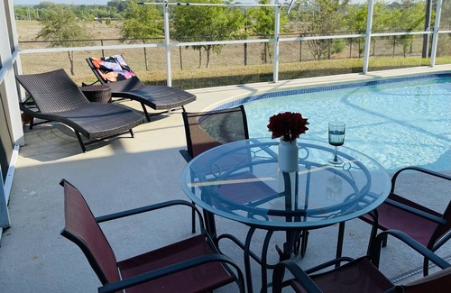 Lake Davenport Estates House | Stylish 5 Bedroom Retreat with Private Pool & High Rating