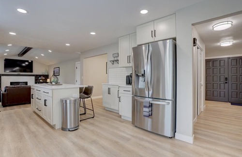 Littleton House | Stylish 5 BR Retreat with Game Room and Kid's Playhouse