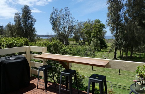 Long Beach Villa | Beachfront Bliss: Pet-Friendly 5BR Retreat with Ocean Views