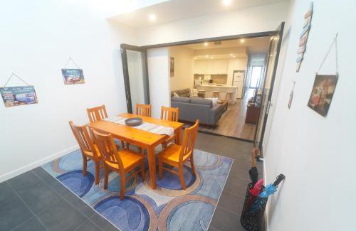 Cape Woolamai House | Stylish 3-Bedroom Townhouse in Cape Woolamai Center