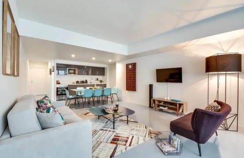 Quartier Sainte-Avoye Apartment | Bright 2BD Apartment for 11 Guests in Le Marais