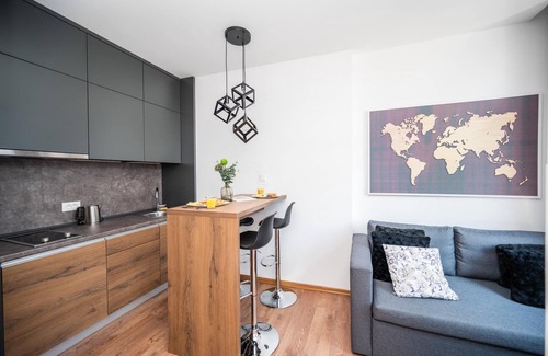 Old Town Apartment | Bright Duplex on Main Street with Family-Friendly Amenities
