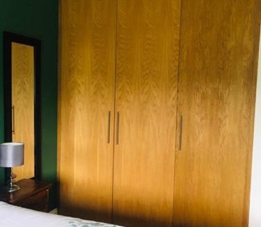 Sydenham House | Stylish Rooms with Scenic Views and Kitchen Amenities