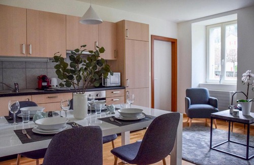 Lucens Apartment | Stylish Apartment with Child-Friendly Amenities and High Ratings