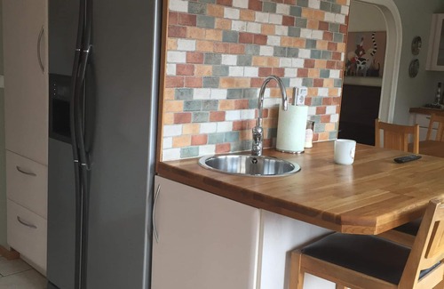 Vallingby House | Modern Townhouse Near Beach and City Center - Guest Rated 9.8