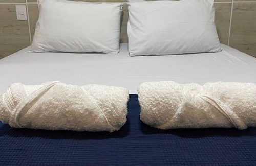 Praia de Itaparica Apartment | Cozy Studio Retreat at Itaparica Beach with Pet-Friendly Perks