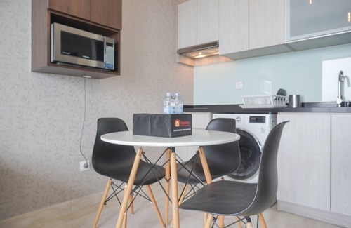 Cikini Apartment | Elegant 2-Bedroom Apartment at Menteng Park with Pool