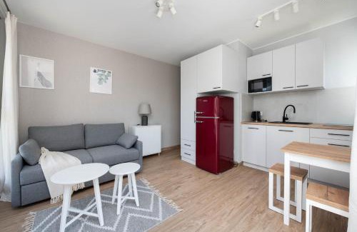 Chylonia Apartment | Modern and Elegant 3city Studios in Gdynia by Noclegi Renters