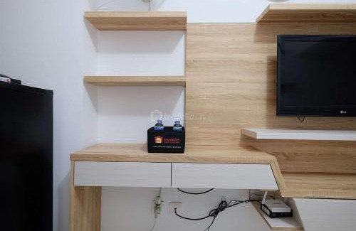 Gunung Putri Apartment | Cozy Studio at Gunung Putri Apartment for an Inviting Stay