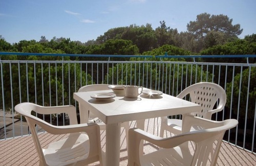 Lignano Sabbiadoro Apartment | Modern and stylish seaview apartment