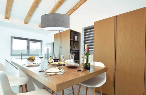 Sestanovac Villa | Modern Villa with Pool in Katuni - Pet and Child Friendly
