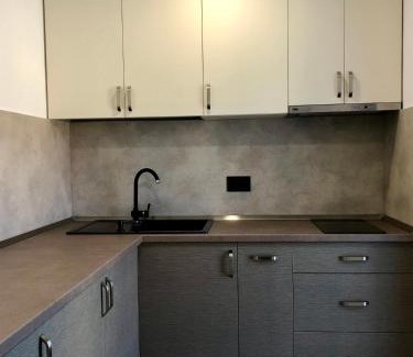 Dumbravita Apartment | Modern Apartments with Dining in Timisoara - PNM Residence