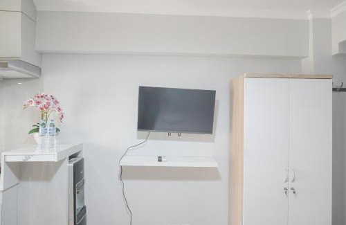 Kebagusan Apartment | Relaxing Studio Retreat at Kebagusan City Apartment